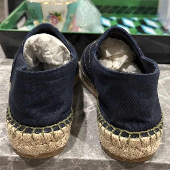 CHANEL Quilted Navy and Gold Espadrilles - Picture 3 of 10